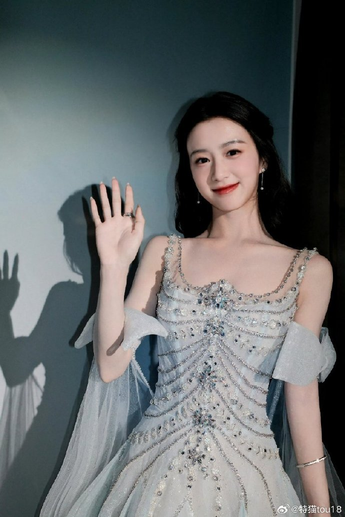 污污小视频应用界面展示